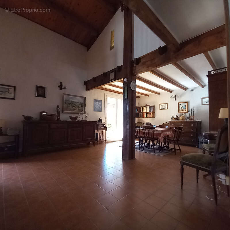 Maison à CAUMONT-SUR-DURANCE