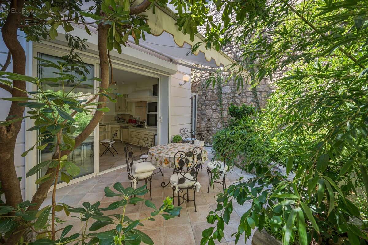 Maison 170 m² à Roquebrune-Cap-Martin  - photo 8