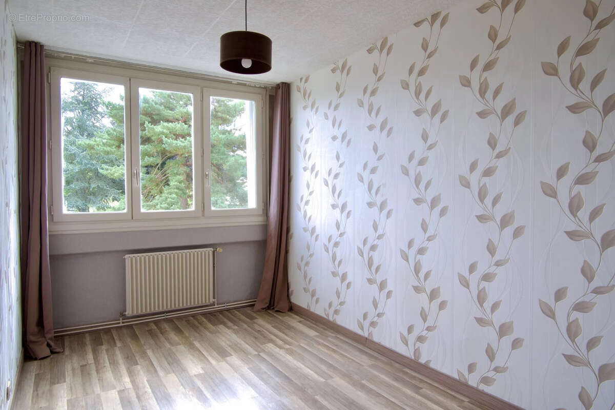 - appartement beynes - - photo 3