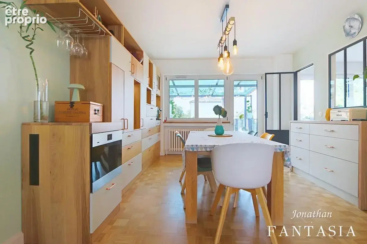 LA MAXE – Maison familiale de 230 m² au sol avec piscine chauffée et généreux espaces extérieurs - photo 31