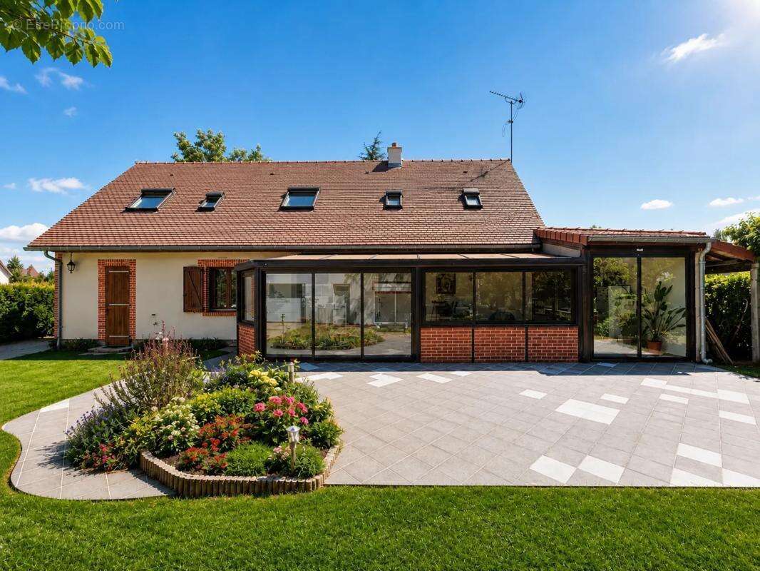 Maison de 5 pièces de 223 m² à Ligny-le-Ribault - photo 20