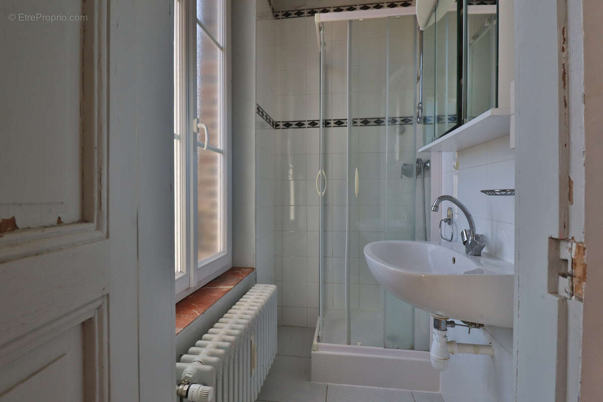 Appartement t3 proche du centre ville - photo 7