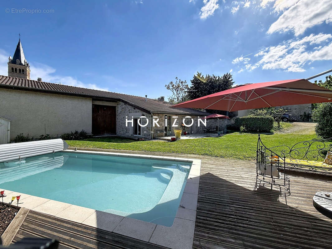 Maison 129 m² à Lancie  - photo 6