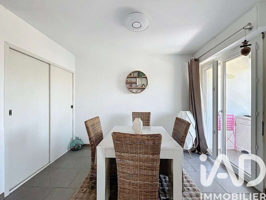 Photo 4 - Appartement à SEPTEMES-LES-VALLONS