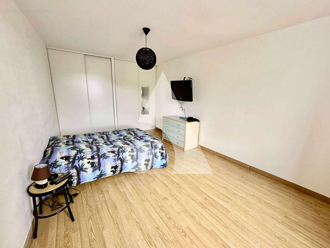 Maison à NEUFCHATEAU