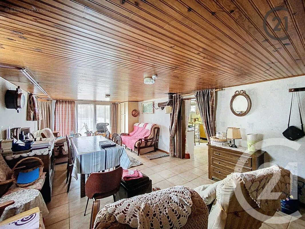 Maison à RILLY-SAINTE-SYRE