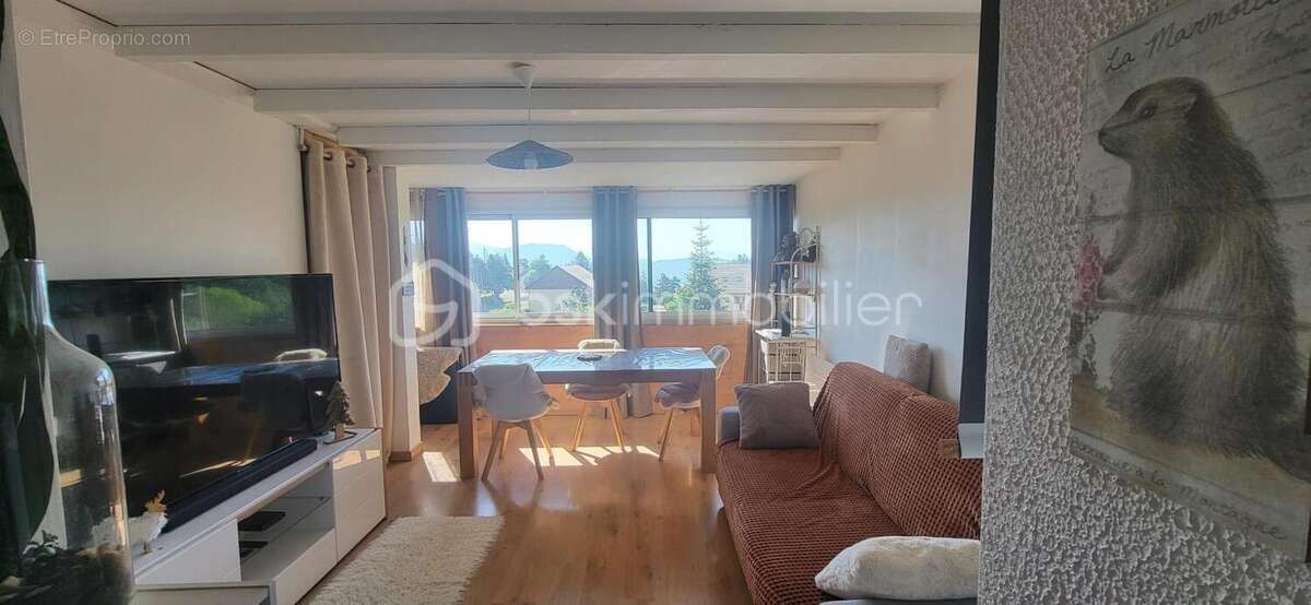 Station de Laye : Studio meublé -  Vue Exceptionnelle - Idéal Pied-à-terre ou Investissement ! - photo 3