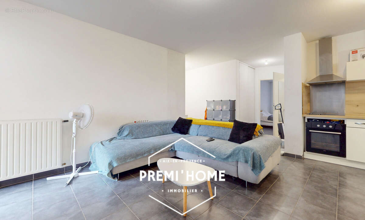 Appartement à MARSEILLE-3E