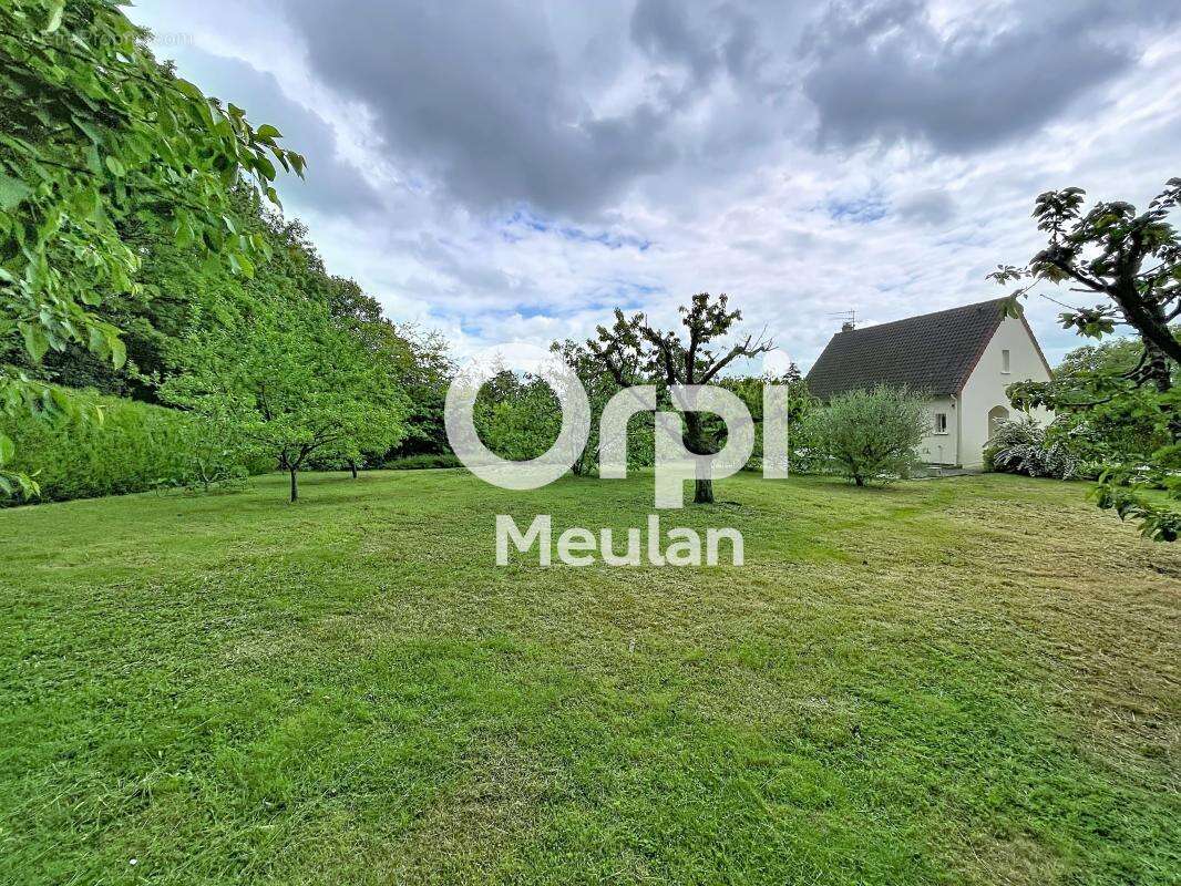 Maison à VAUX-SUR-SEINE