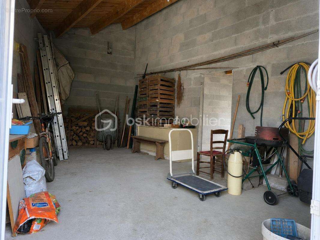 Double maison – dépendances – terrain constructible à 15 min des herbiers - photo 20