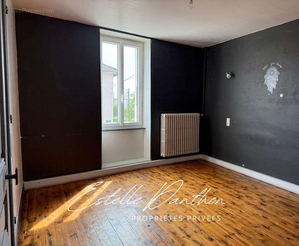 Maison avec appartement et grande dépendance aménageable - photo 3