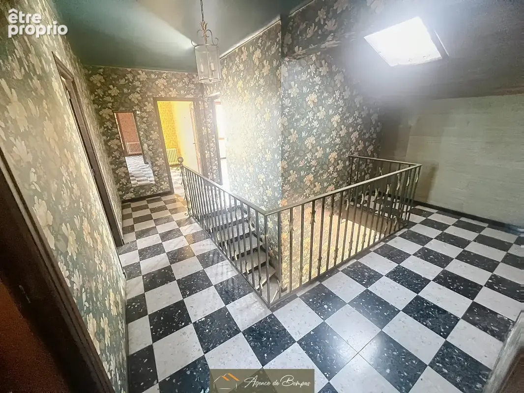 - villa 4 faces 182 m2 hbts -appart t2 33 m2   - jardin - - photo 18