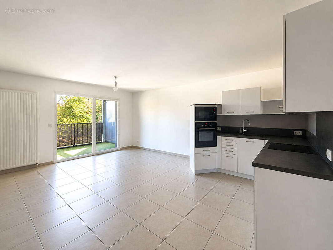 Proche centre, au calme T3 68 m² récent avec terrasse - photo 2