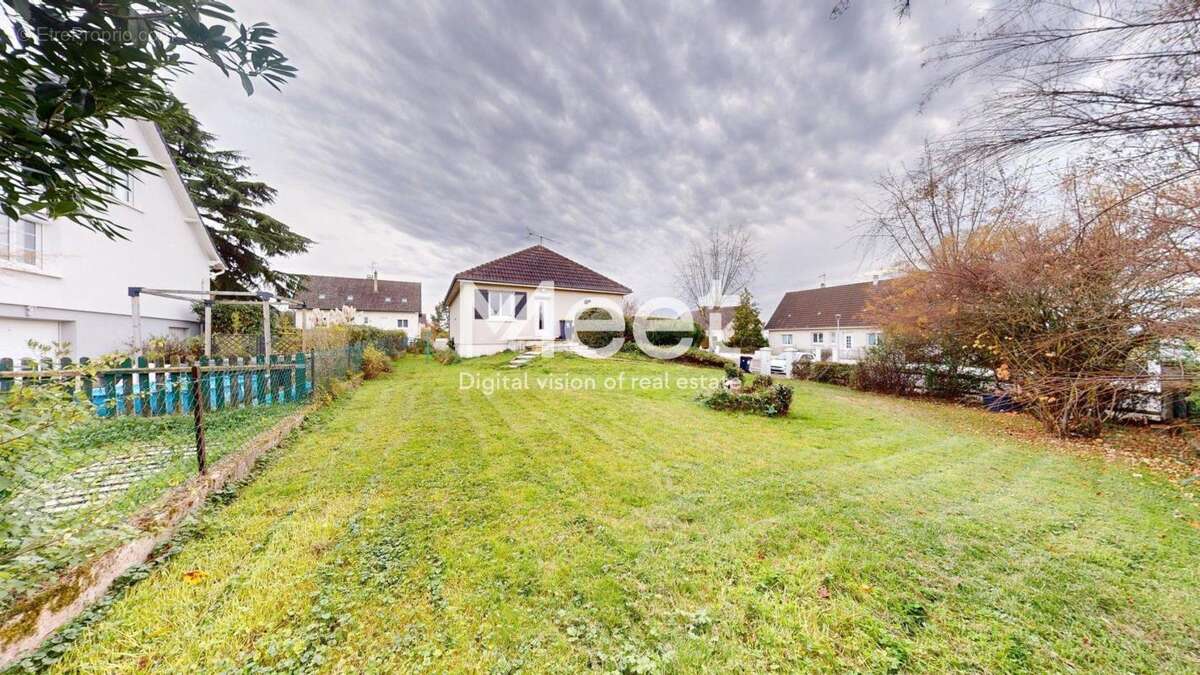 Maison à SAINT-GEORGES-SUR-BAULCHE