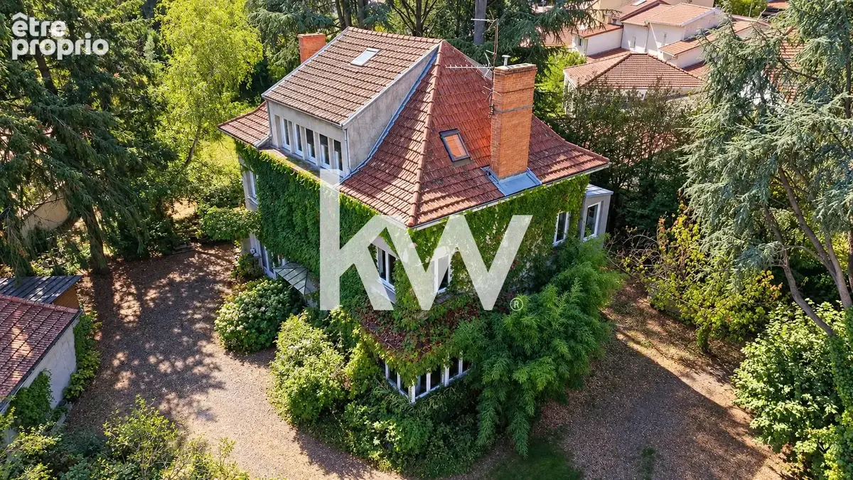 Photo Maison à Andrezieux-Boutheon au prix de 649 000€
