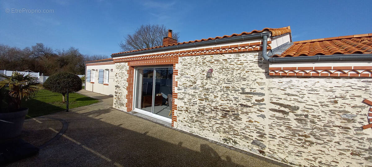 Maison à SAINT-MICHEL-CHEF-CHEF