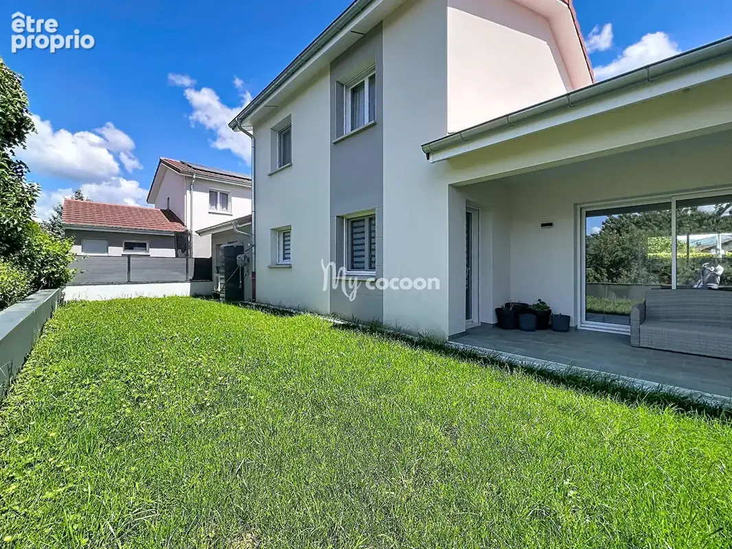 Maison - T5 - 121 m2 - photo 8