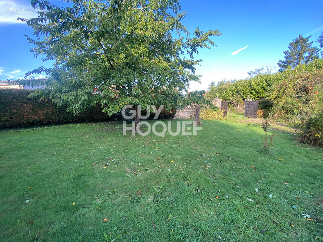 Maison à LE MESNIL-SIMON