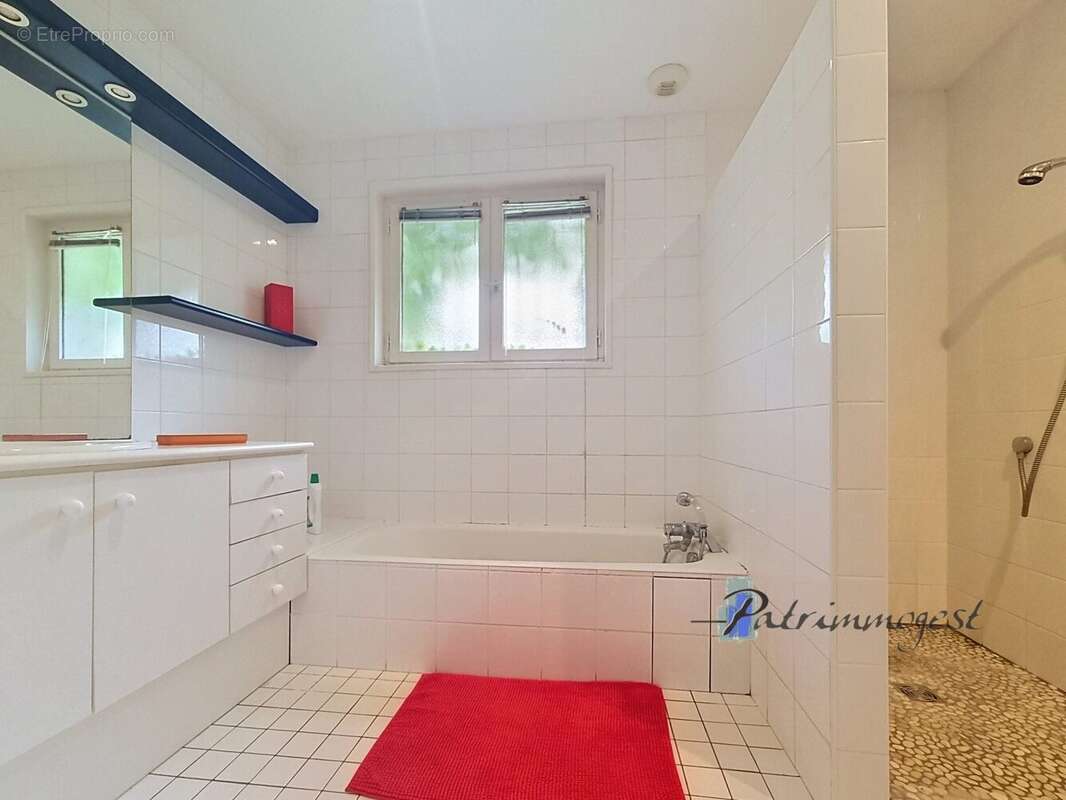 Maison 146 m² à Sorbiers  - photo 8