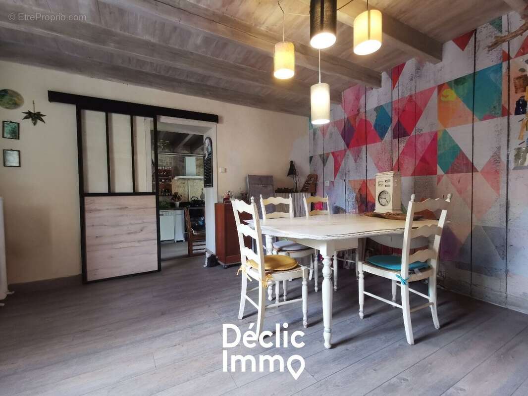 Maison à COULONGES-SUR-L&#039;AUTIZE