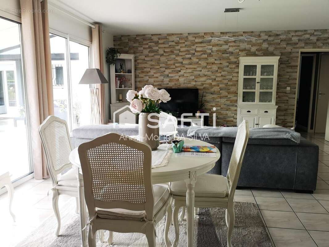 Photo 3 - Maison à BONNEUIL-MATOURS