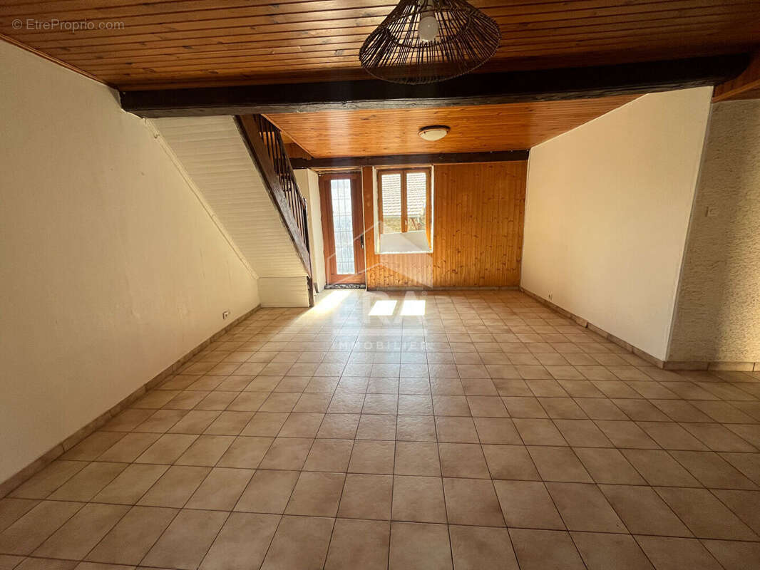 Maison à SOUCLIN