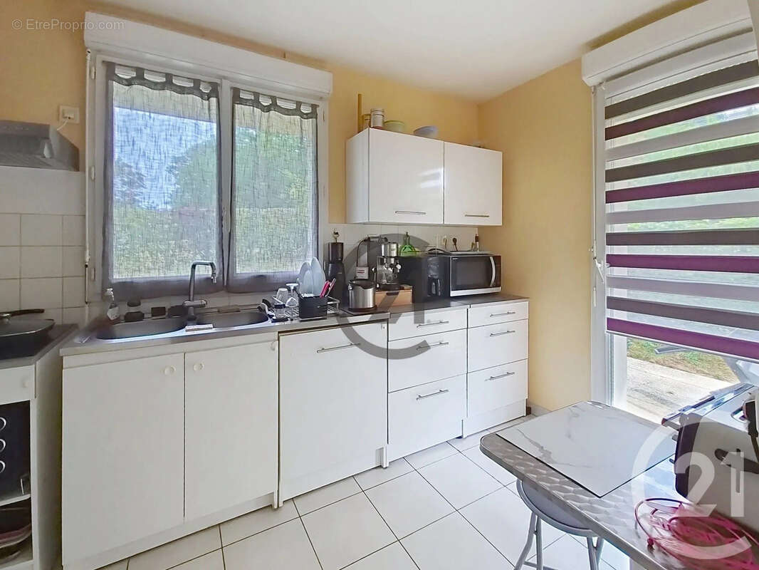 Appartement 66 m² à Saint-Georges-Sur-Baulche  - photo 4