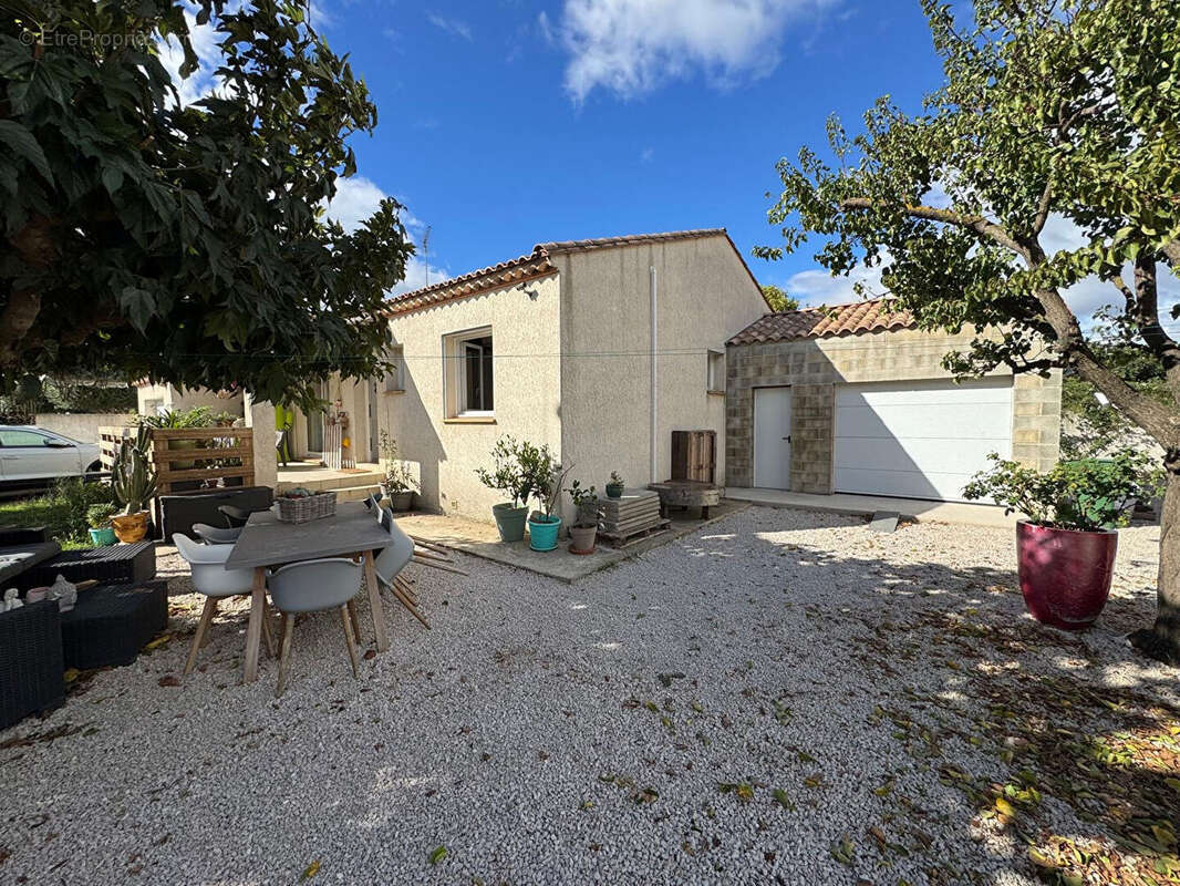 Maison à VILLENEUVE-LES-BEZIERS