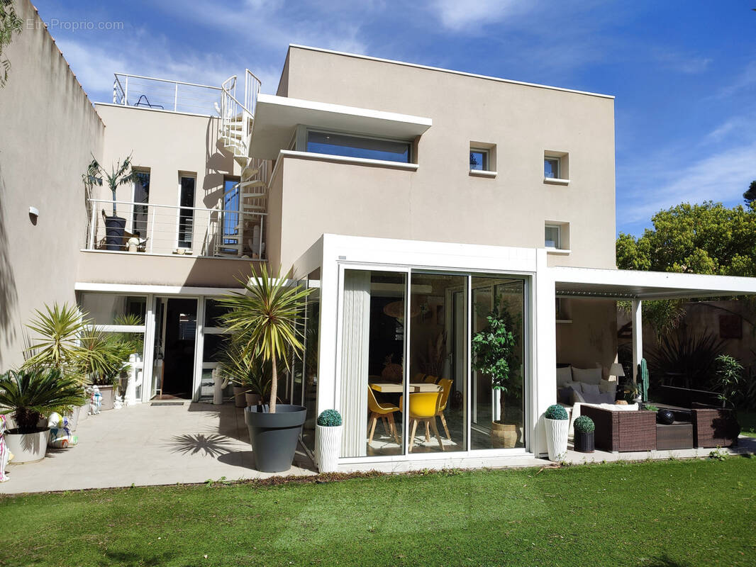 Maison à LA SEYNE-SUR-MER
