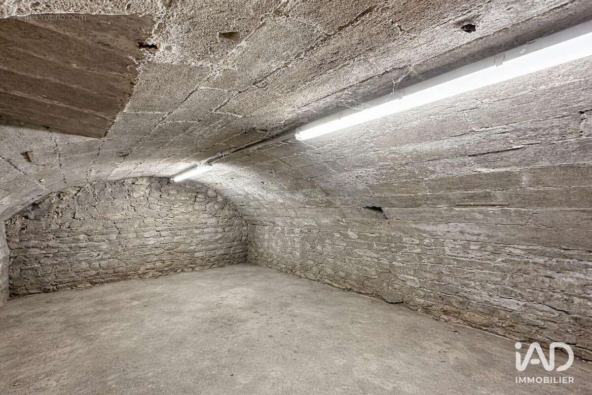 Photo 9 - Commerce à VILLENEUVE-LES-AVIGNON