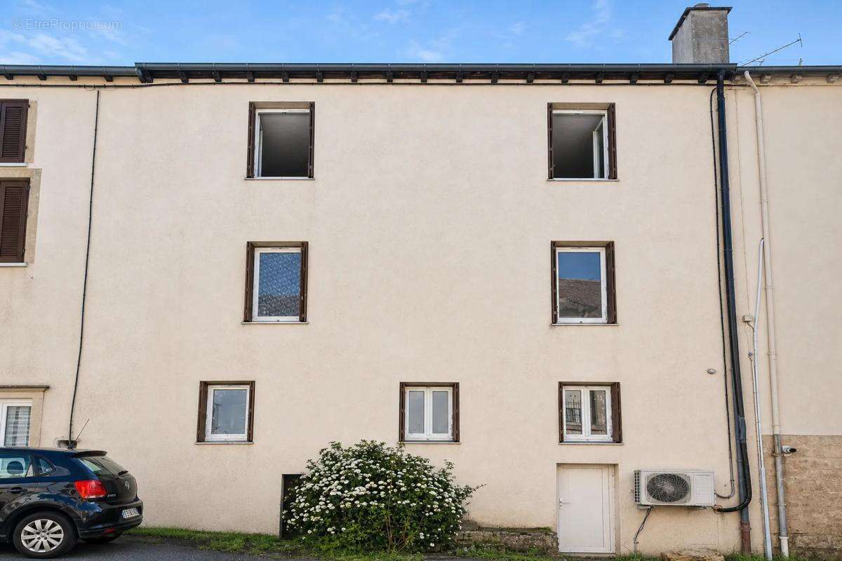 Maison spacieuse 8 pièces rénovée à Montbazens - photo 23