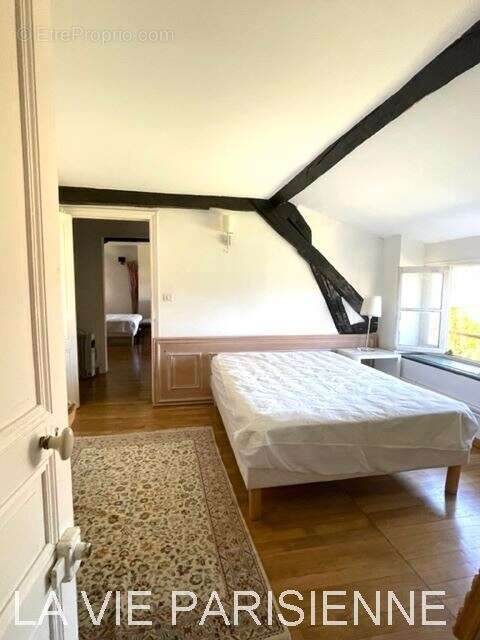 Maison à MONTACHER-VILLEGARDIN