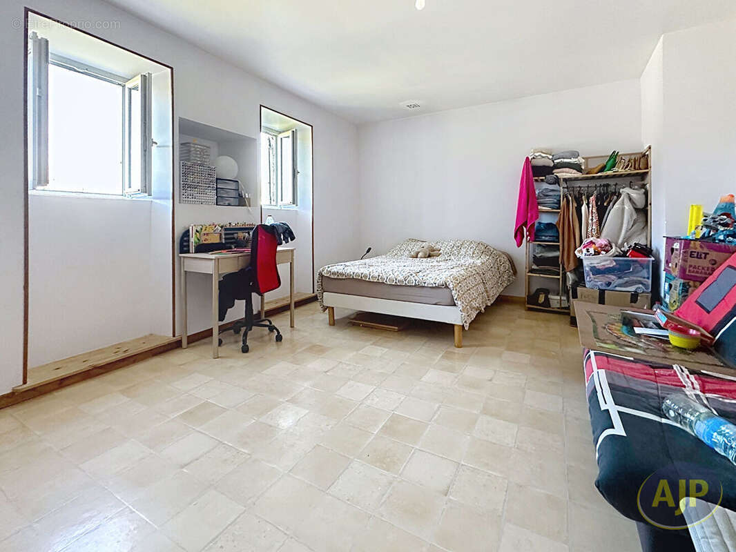 Maison Echebrune 5 pièce(s) 116 m2 - photo 7