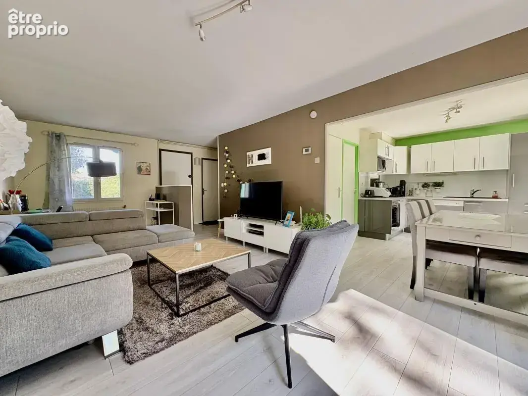 Maison 4 pièces 90 m² à vendre à Bourgoin-Jallieu (38300) - photo 3