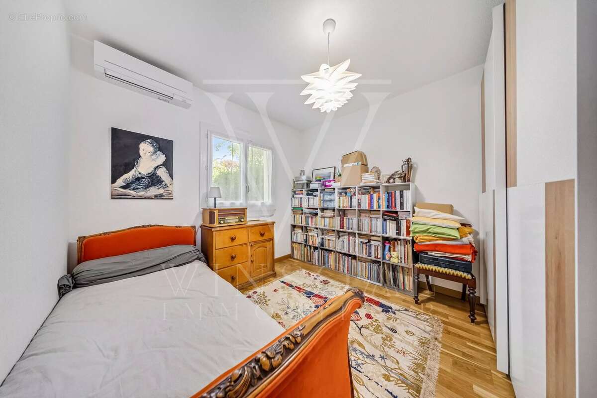 Appartement à MOUGINS