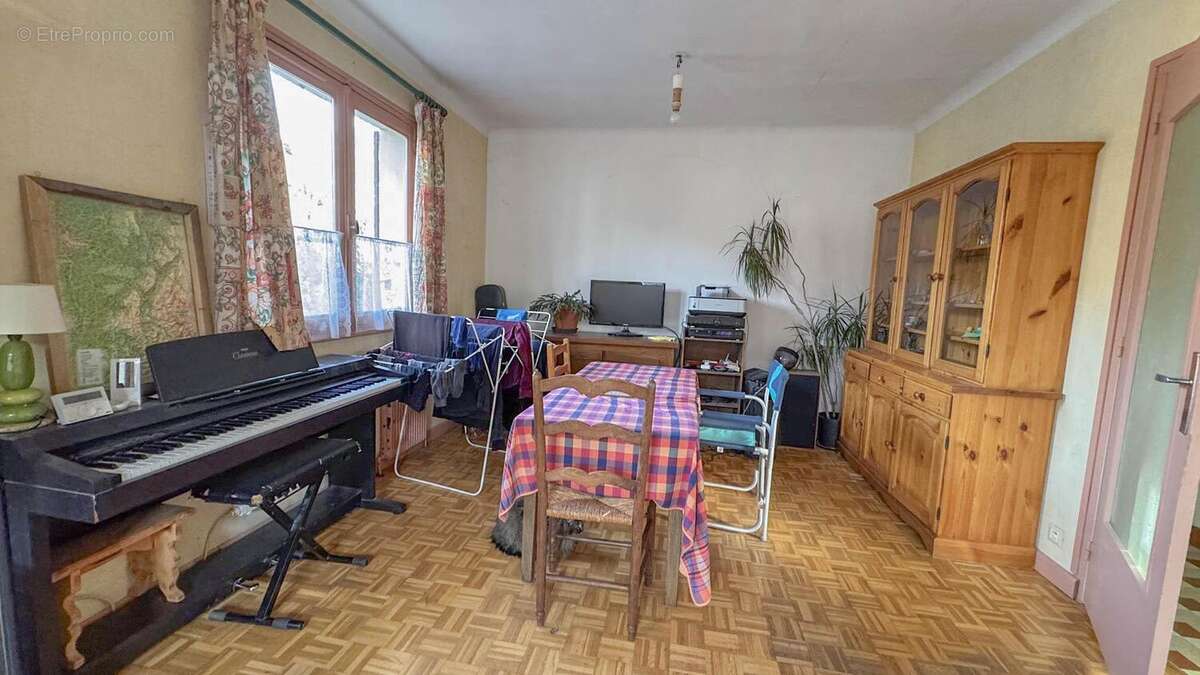 n°6 - Maison à SAINT-MARTIN-LE-VINOUX