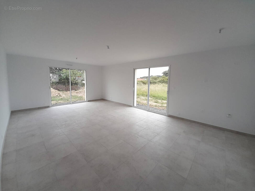 Maison à BONNOEUVRE