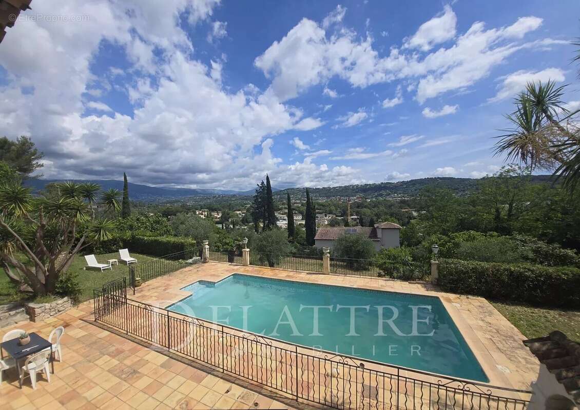 Maison à MOUANS-SARTOUX