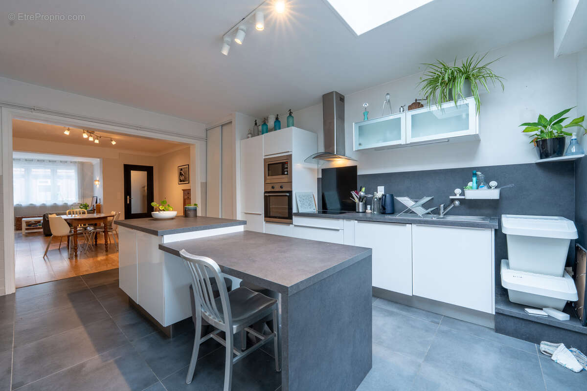 Maison à MARQUETTE-LEZ-LILLE