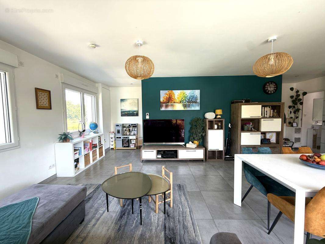 Appartement à VIVIERS-DU-LAC