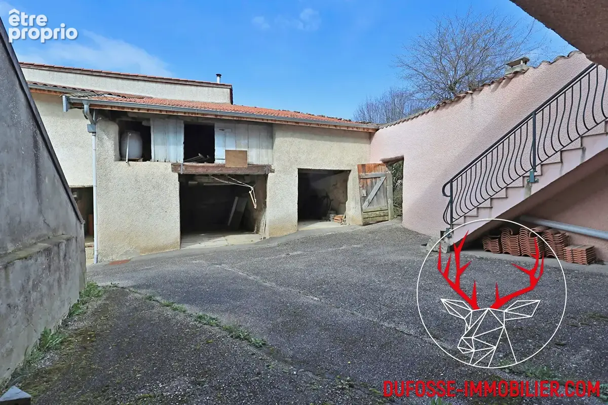 Vernaison 69390  Propriété.  172 m²  Deux maisons  Dépendances et  terrain . - photo 11