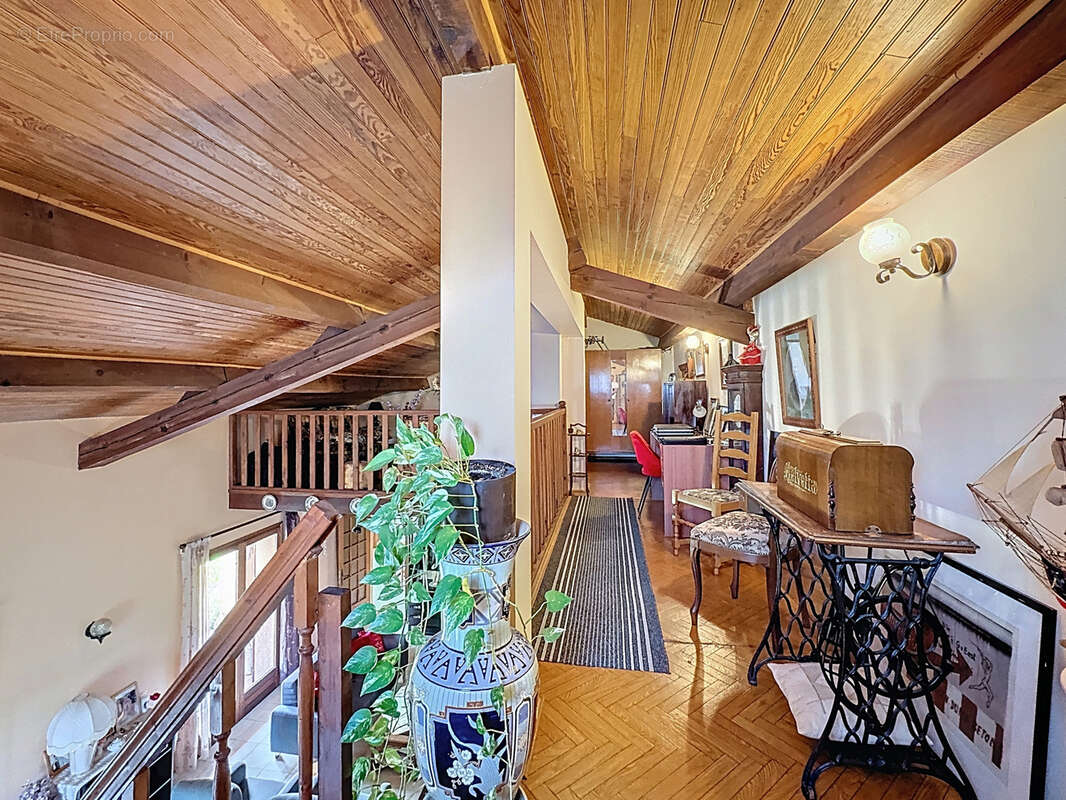 Maison PRUNELLI-DI-FIUMORBO: 5 pièces-140 m2 + Terrain 1450 m2 - photo 8