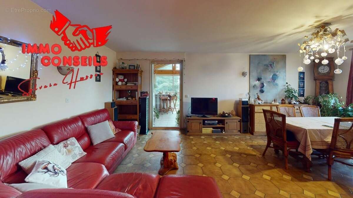 Maison à BRINDAS