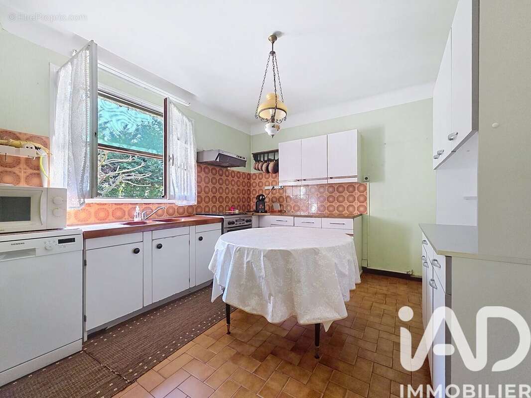 Photo 5 - Maison à GENERAC