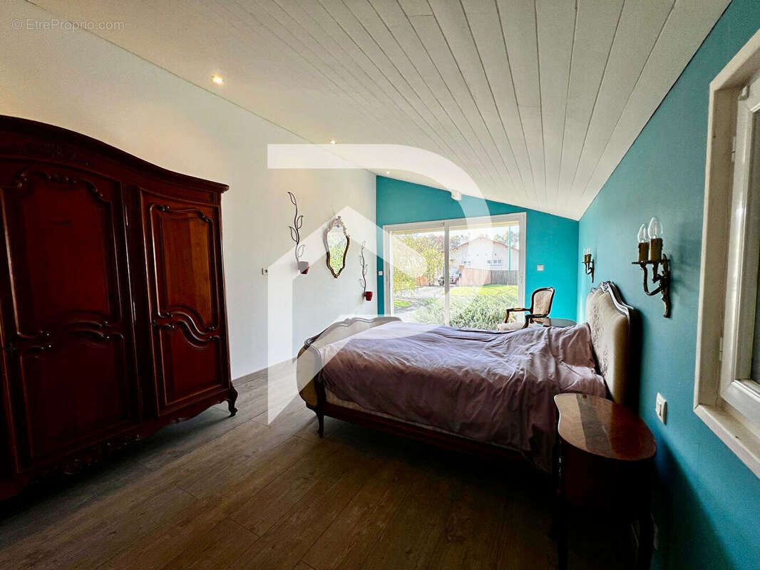 Maison à PEYREHORADE