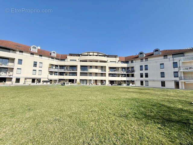 Appartement à FERNEY-VOLTAIRE