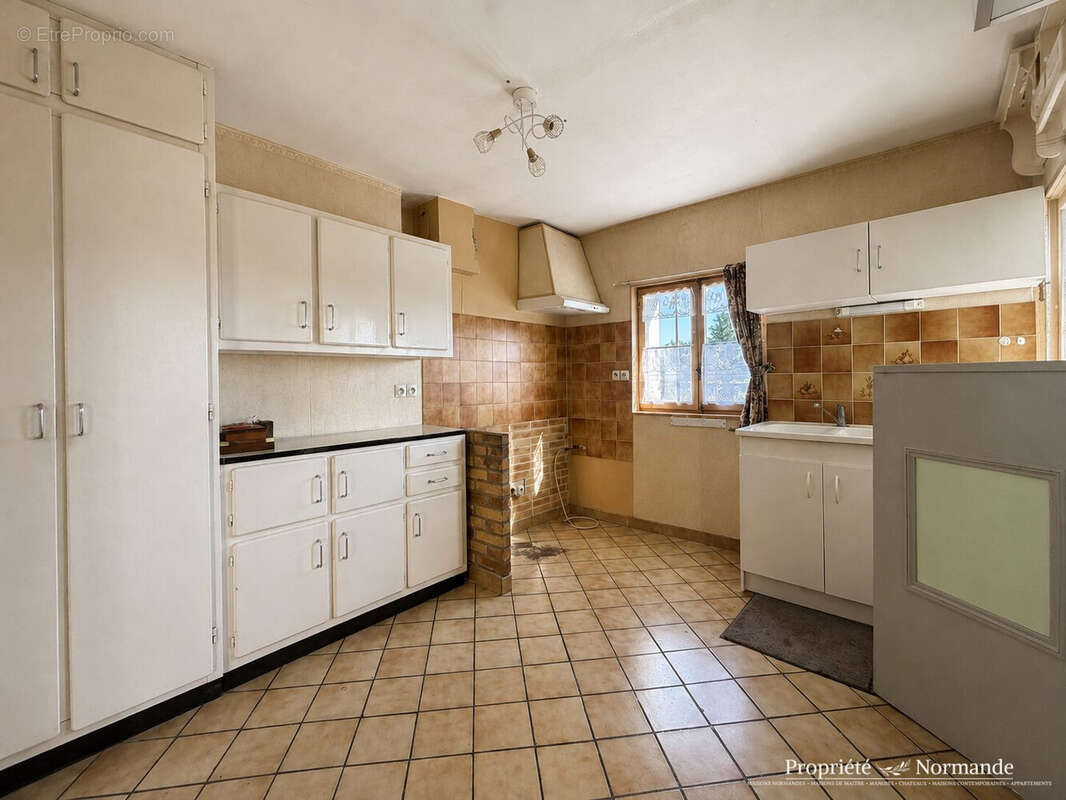 Maison 93 m² à Pont-Audemer  - photo 5