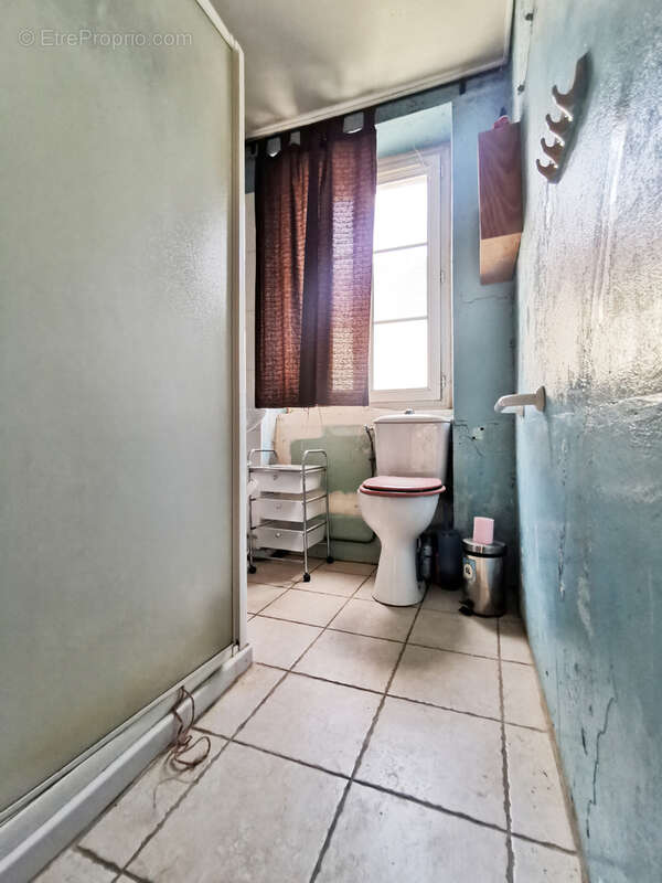 Belle Propriété à rénover ! - photo 8
