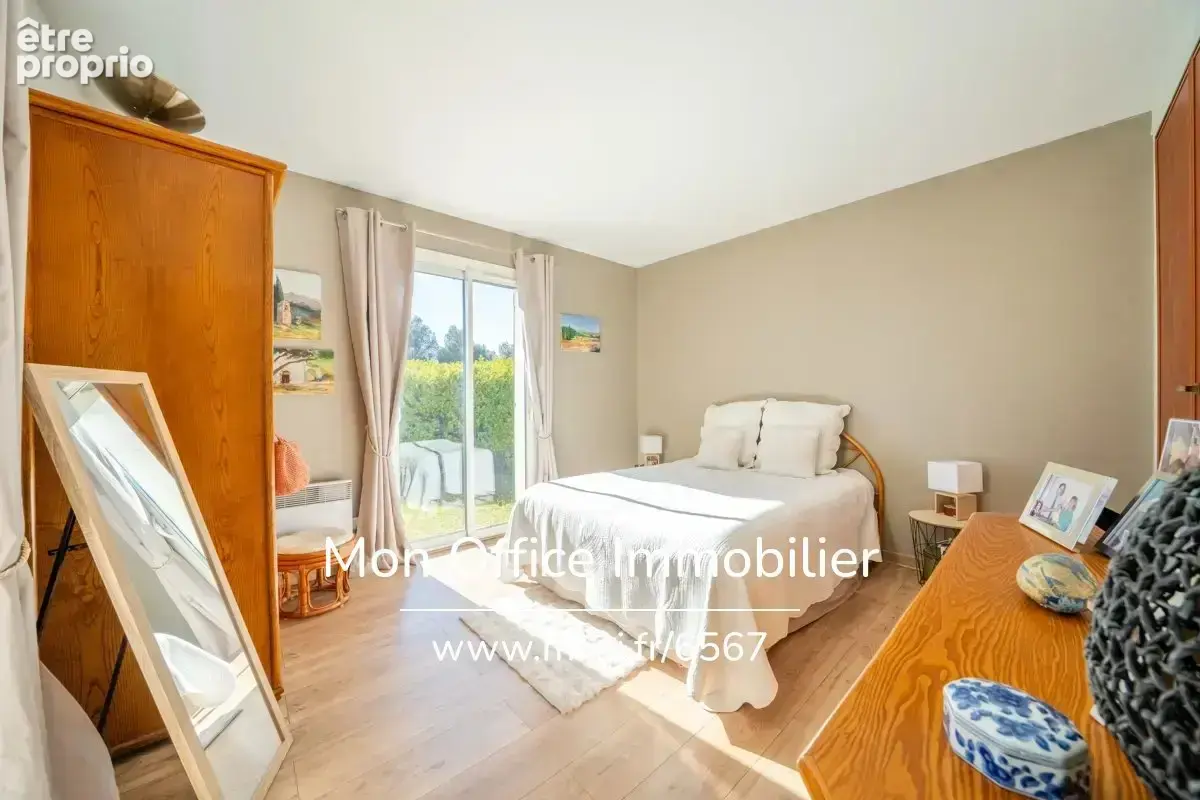 Référence : 6567-CDI. - Maison rénovée avec vue Sainte-Victoire au cœur du Clos des Pins - photo 7