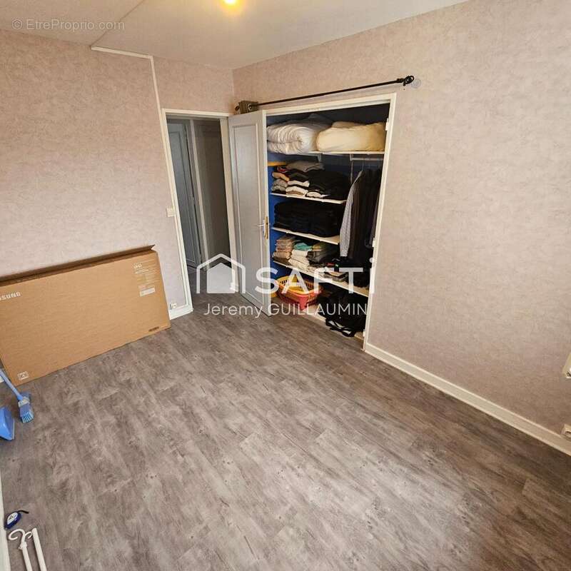 Photo 6 - Appartement à CUSSET